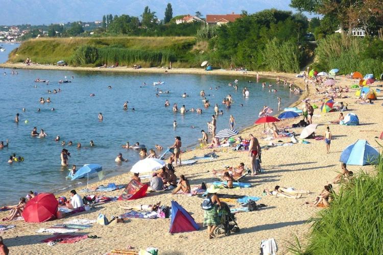 Apartament Lug With Pool Privlaka (Zadar)