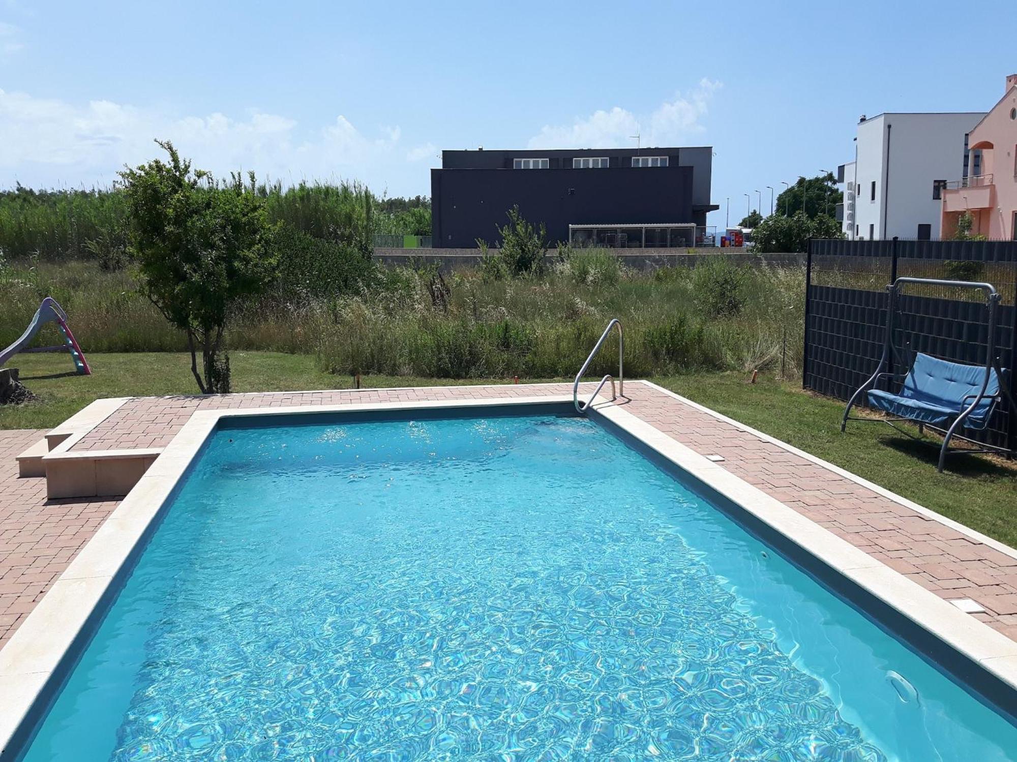 Apartmán Lug With Pool Privlaka (Zadar)